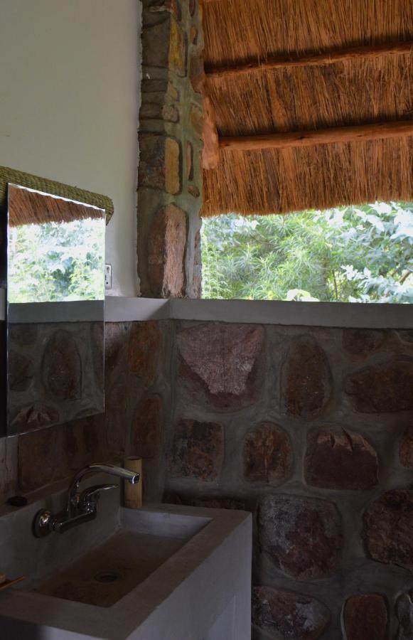 Rutete Eco Lodge Rwinkwavu Eksteriør billede
